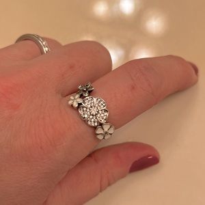 Pandora Daisy Ring